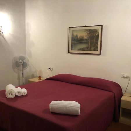 Agriturismo Santa Lorica Сасета Екстериор снимка